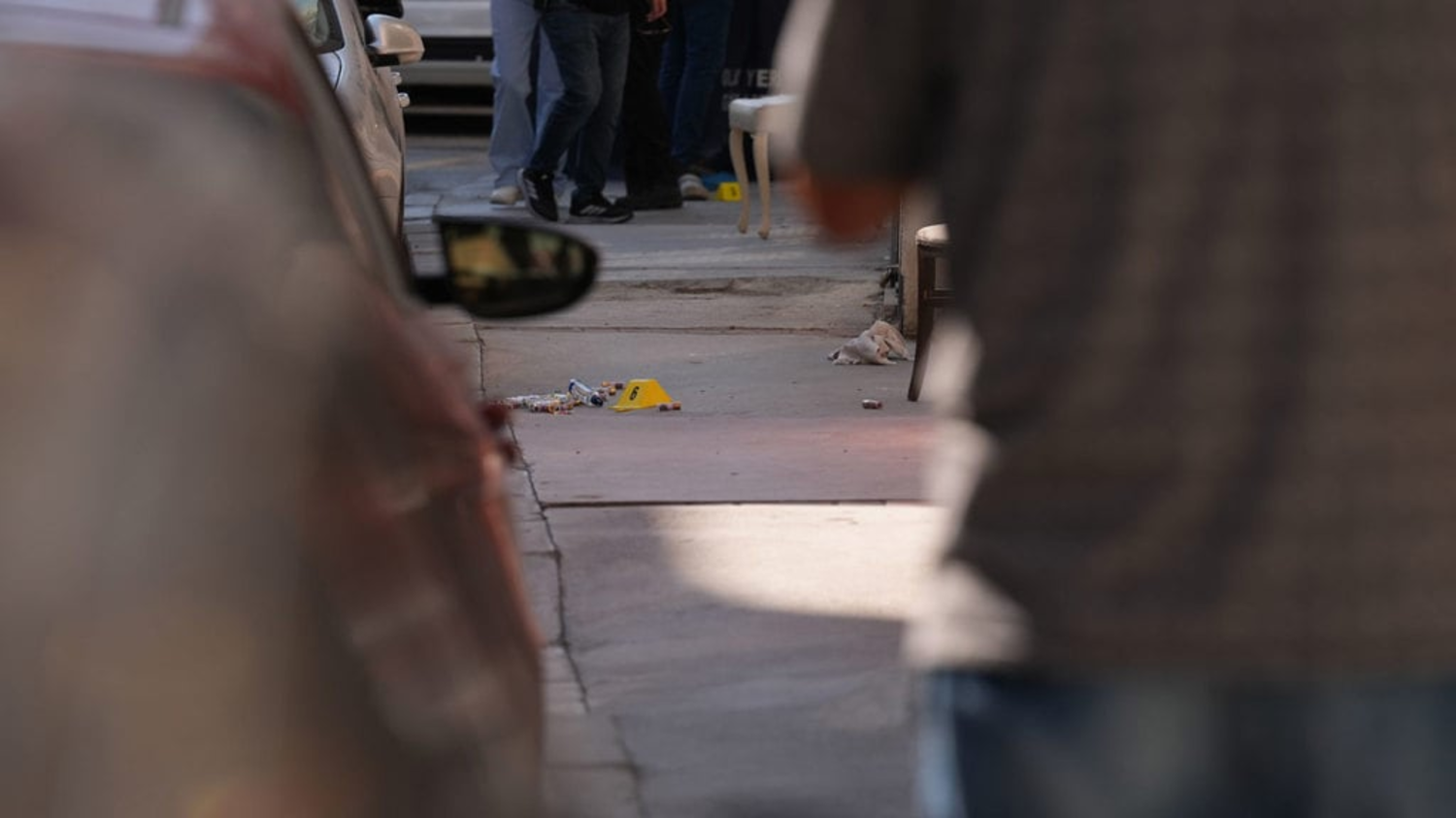 İzmir'de karakola silahlı saldırı: 2 polis şehit oldu